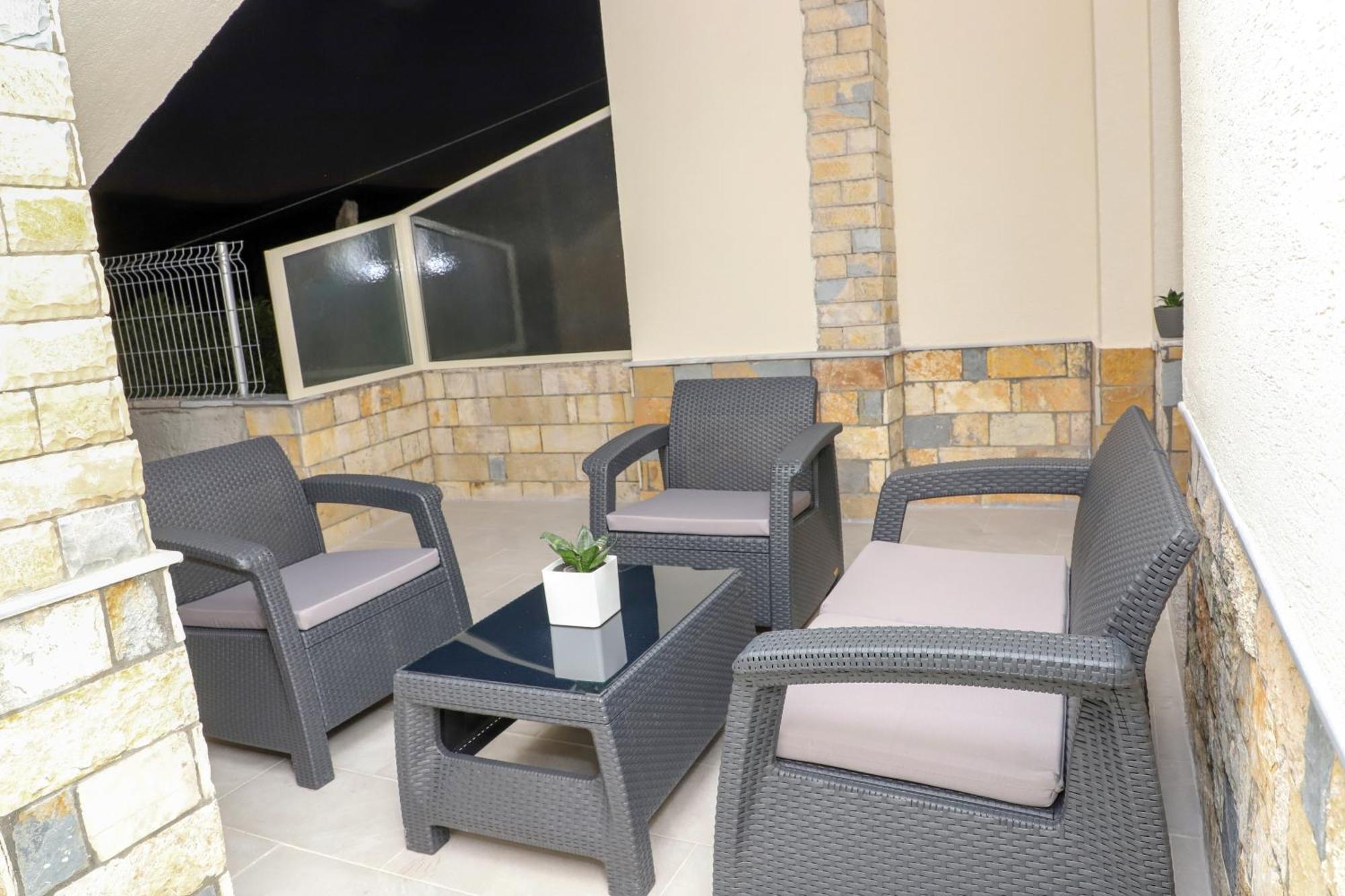 Guesthouse Kazazi Berat Zewnętrze zdjęcie